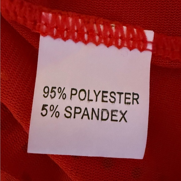 GORGEOUS RED MESH RHINESTONE & PEARL EMBELLISHMENT CROP TOP - Picture 2 of 4